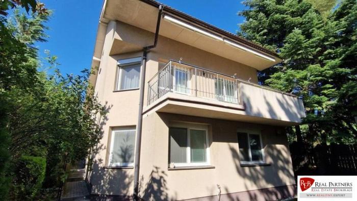 Reality REB.SK, Predaj 7 izbový rodinný dom, 254 m2, Horský park, BA I.