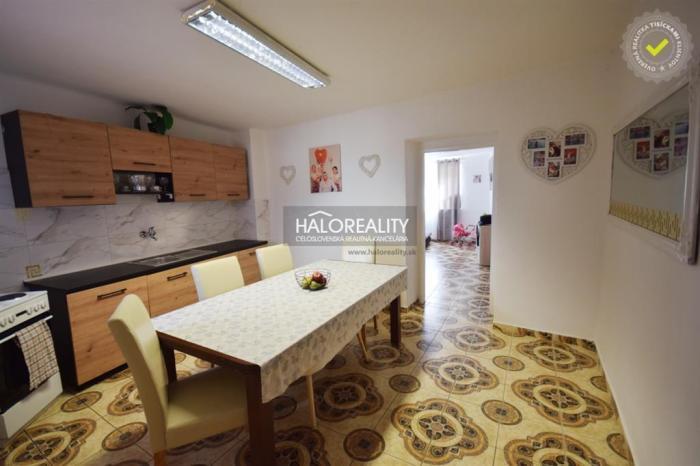 Reality REZERVOVANÉ - Predaj, rodinný dom Skačany - EXKLUZÍVNE HALO REALITY