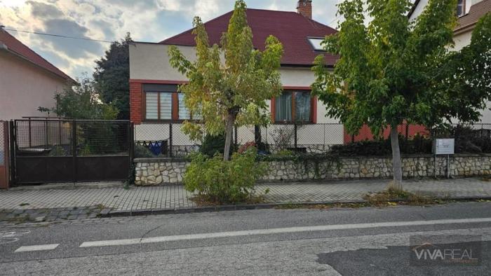 Reality VIVAREAL* PREDANÉ!  Veľký 5 izb. RD, terasa, garáž, pozemok 719 m2, SPIEGELSAL, Trnava