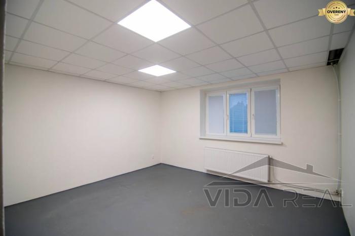 Reality Prenájom komerčného rodinného domu vhodného pre firmu / kancelárie