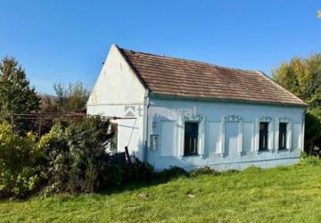 Reality REZERVOVANÉ! TIMA Real* vidiecka usadlosť na 25á pozemku Štefanová