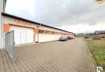 Reality RADO | VÝROBNÁ HALA 590m2 + pozemok 2202m2, Trenčianska Turná