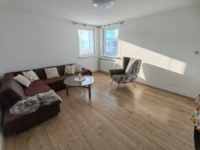 Reality "Baťov" 4 izbový poldom na prenájom v CENTRE mesta