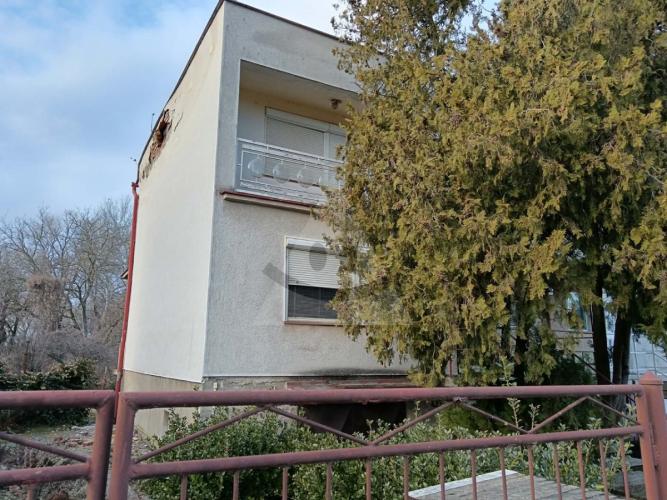 Reality 4-izbový dom dom, Strekov