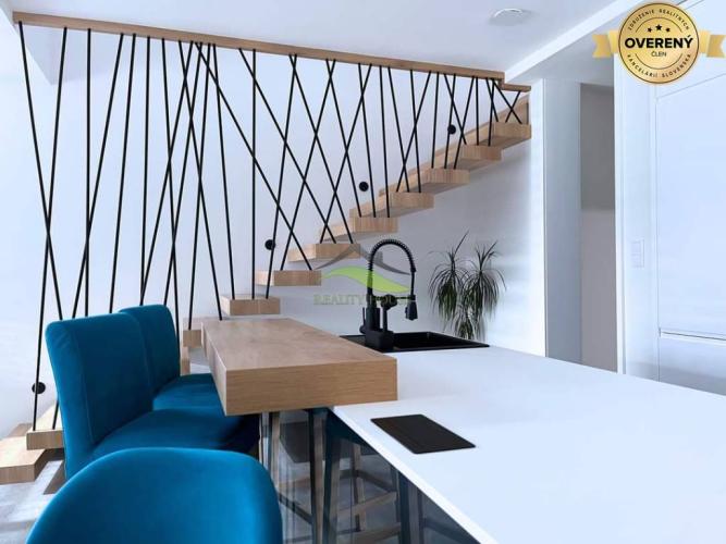 Reality Poschodový rodinný dom v Michalovciach