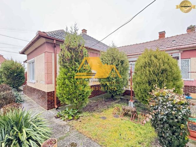 Reality Predám rodinný dom v obci Tvrdošovce