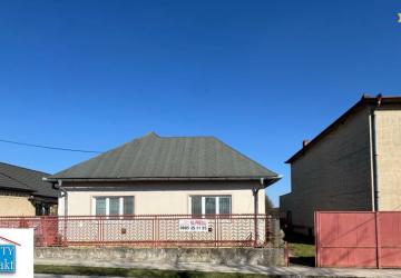 Reality Predáme zachovalý 4 izb. rodinný dom- Pozba