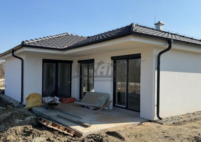 Reality Na predaj obci RD - Most pri Bratislave