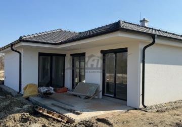 Reality Na predaj obci RD - Most pri Bratislave