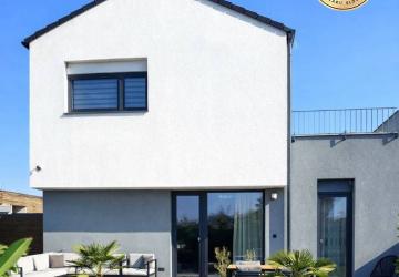 Reality Na Predaj Krásny Modrený 4izbový RD Čierna Voda - Monarska Alej