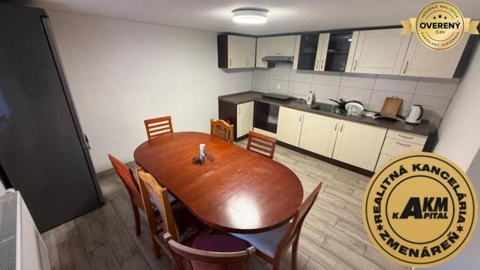Reality Rodinný dom na predaj, 6412 m2,  Podkriváň