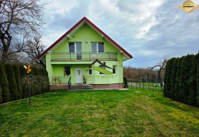 Reality Poschodový rodinný dom v obci Klokočov , okr Michalovce