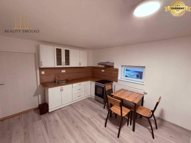 Reality EXKLUZÍVNE: Štýlové bývanie v tichej lokalite Kanaša – po kompletnej r