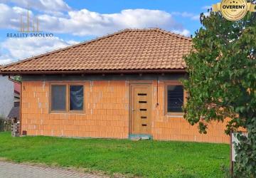 Reality Predaj novostavby RD v obci Modrá nad Cirochou, okr. Humenné.