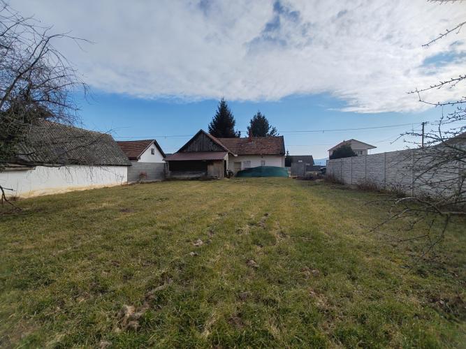 Reality Kamanová - dom s pekným pozemkom