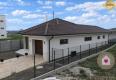 Reality DUNAJSKÁ STREDA- 4i moderná novostavba RD s tep. čerpadlom + garážou