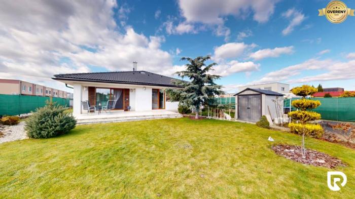 Reality RADO | 4-izbový dom 132m2 + pozemok 484m2 | Bernolákovo