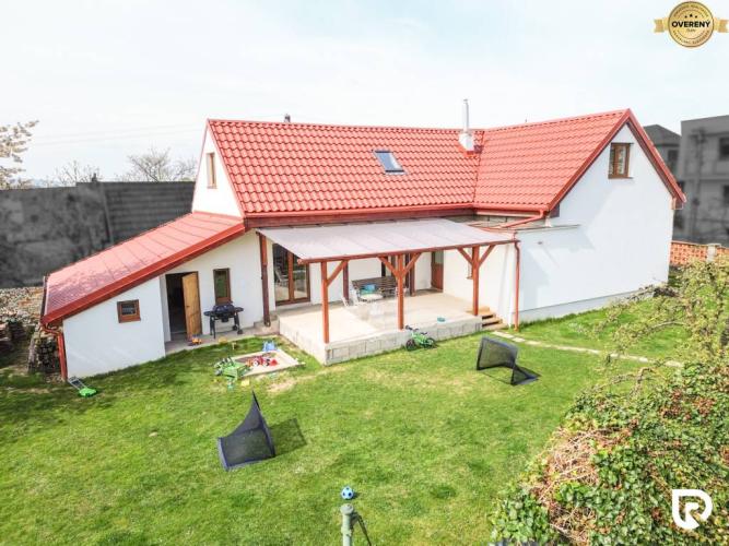 Reality RADO | Na prenájom rodinný dom s pozemkom, Soblahov - Trenčín