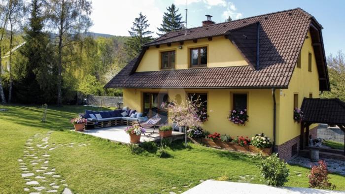 Reality 4-izbový dom dom, Vrútky, Vrútky, Karvaša a Bláhovca