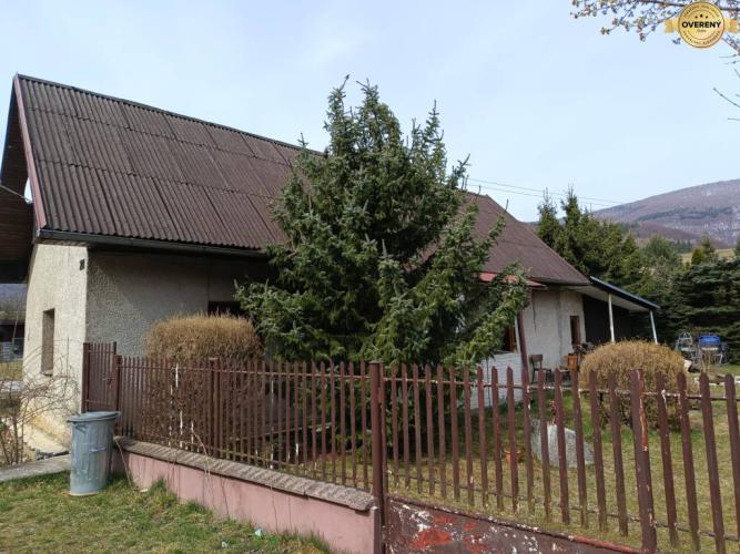 Reality Rodinný dom s pozemkom 562 m2 VRÍCKO okr. Martin
