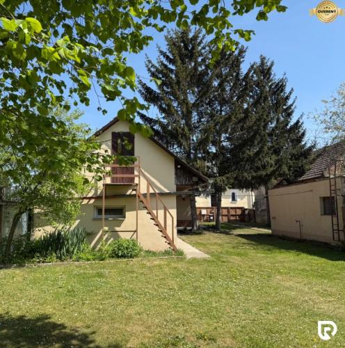 Reality REZERVOVANÉ RADO | IBA U NÁS! RD s pozemkom 503 m² | Trenč. Biskupice
