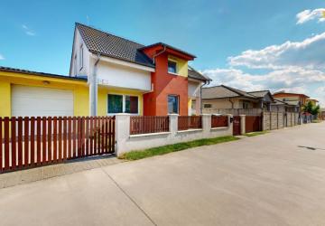 Reality RADO | 4 IZB. DOM  400m2 pozemok | Čerešnová ul. Dunajská Lužná