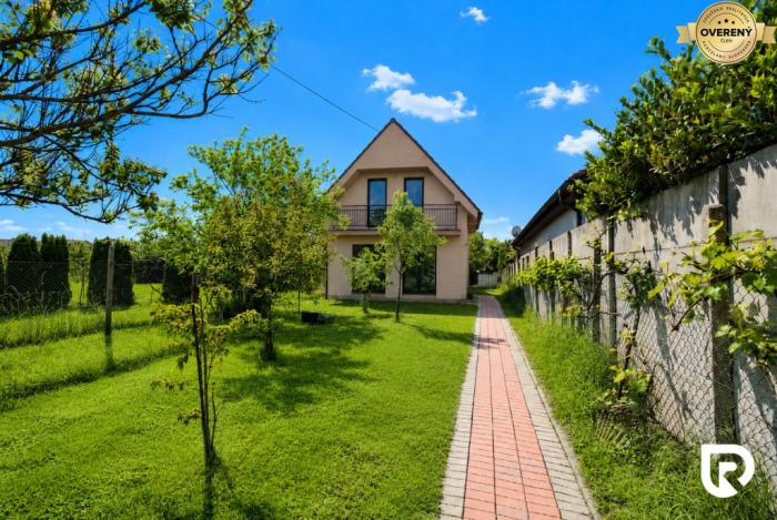 Reality RADO | IBA U NÁS! Na predaj RD so samostatným domčekom | Zamarovce