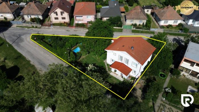 Reality RADO | 5 izbový rodinný dom v Malinove | 751 m² pozemok