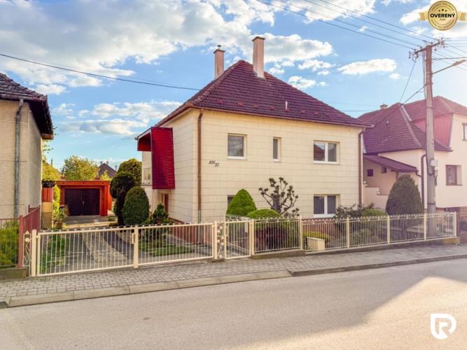 Reality RADO | Veľký rodinný dom s pozemkom 859m2, Trenčín - Opatová