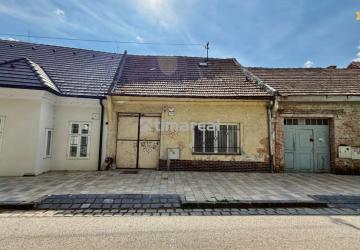 Reality TIMA Real* rodinný dom v historickom centre, Pekárska ul., Trnava