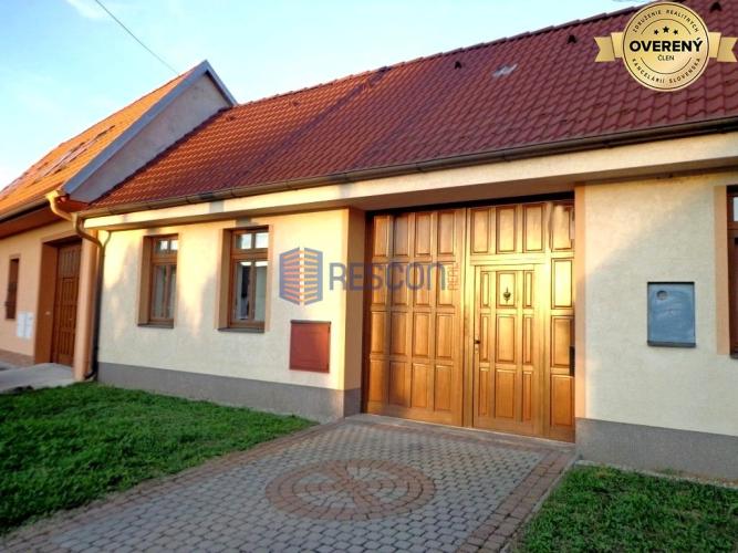 Reality Dom s veľkou záhradou a priestorom na vlastnú realizáciu | Rohožník