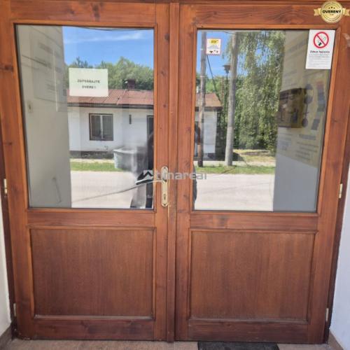 Reality TIMA Real ponúka na predaj administratívnu budovu v Starej Turej