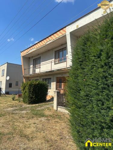 Reality PREDAJ : 4 IZBOVÝ RODINNÝ DOM V OBCI ČÍČOV