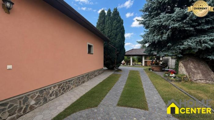 Reality EXKLUZÍVNE NA PREDAJ DOM V IŽI S VEĽKÝM POZEMKOM A SÚKROMÍM