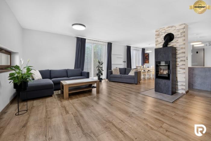 Reality RADO | 4i RD s pozemkom 2306 m2  | Trenčianske Stankovce