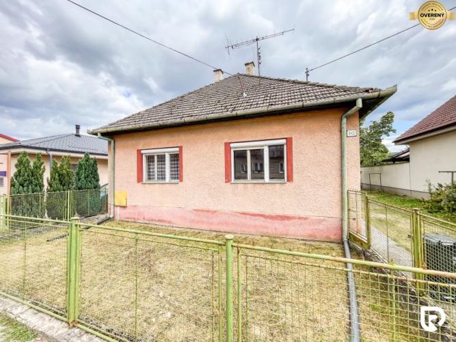Reality RADO | RD s pozemkom 1054m2, Trenčianske Stankovce