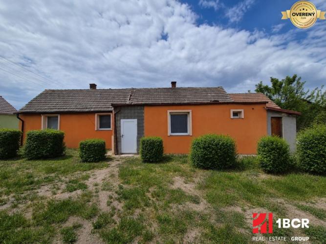 Reality 3 – IZB. RD S POTENCIÁLOM ROZŠÍRENIA, POZEMOK 594 m², HURBANOVA, KÚTY