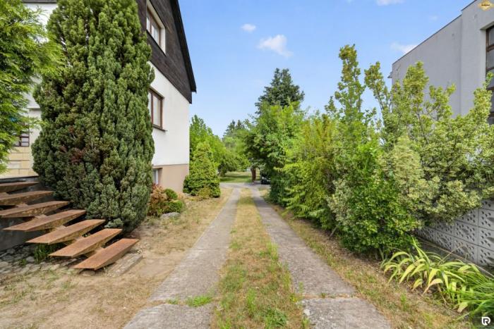 Reality RADO | IBA U NÁS! RD s garážou a pozemkom 1221 m² | Kostolná-Záriečie