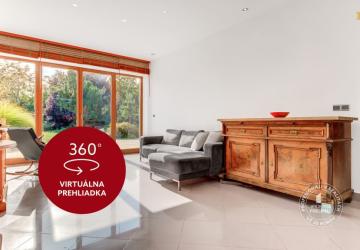 Reality AXIS REAL | 2-podlažný rodinný dom, veľká záhrada, garáž - obec Kaplna
