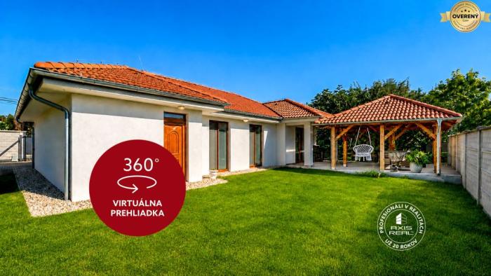 Reality AXIS REAL | NOVÝ rodinný dom s VEĽKOU ZÁHRADOU a PRESTREŠENOU TERASOU