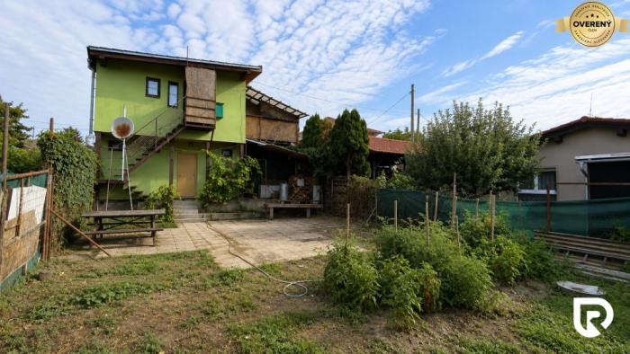 Reality RADO | 3-izbový dom 135m2 + pozemok 256m2 | Bernolákovo