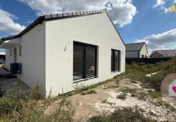 Reality MODERNÝ 4-IZBOVÝ RODINNÝ DOM V SENCI | 116,52 m² | POZEMOK 523 m²