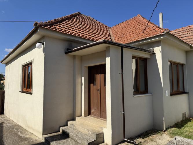 Reality Pallas - PREDAJ 3-izb. RD s veľkým pozemkom
