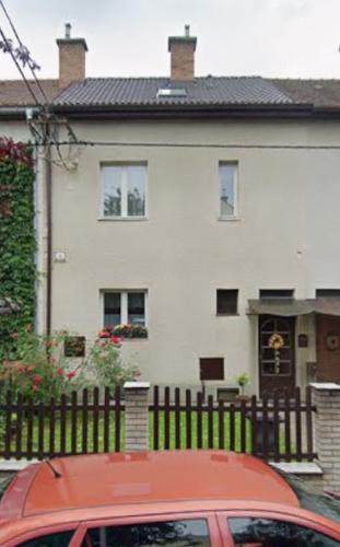 Reality Ponúkame na predaj Dom pri Kolmanovej Zahrade Prešov