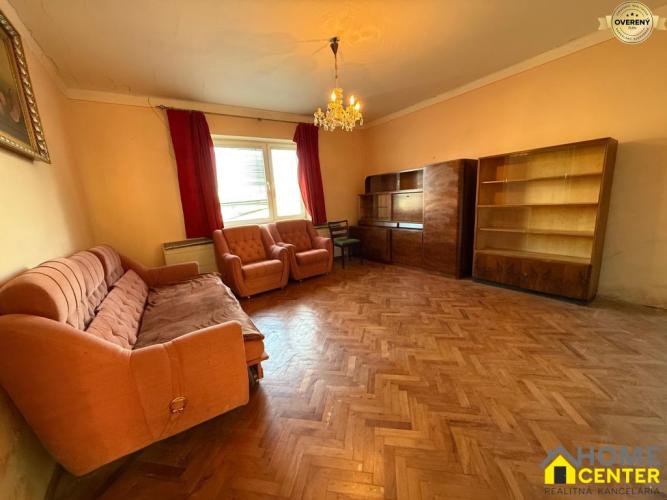 Reality Na predaj , rodinný dom , 4 izby , veľký pozemok , Černík