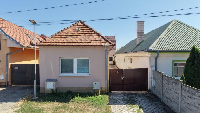 Reality PNORF – Investičná nehnuteľnosť na prenájom I 3 byty I Pozemok 445 m² I ul. Ľ. Zúbka