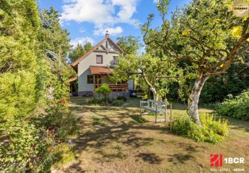 Reality 1.BCR | 5–IZB.RD, POZEMOK 796m²,GARÁŽ, PIVNICA,TERASA, SENECKÁ,PEZINOK