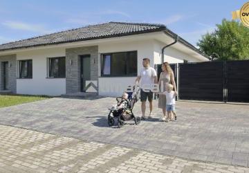 Reality POSLEDNÝ VOĽNÝ DOM: 4i RD, 6a pozemok, Inovec, blízko D1