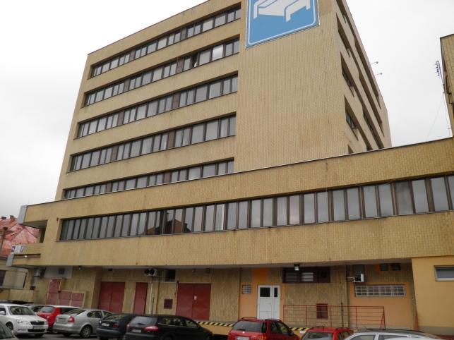 Reality Obchodno kancelárske priestory na prenájom, rôzna výmera.