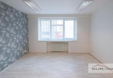 Reality Bez Provízie | Kancelária 16,5m2 | Paulínyho ulica | Bratislava - Staré Mesto